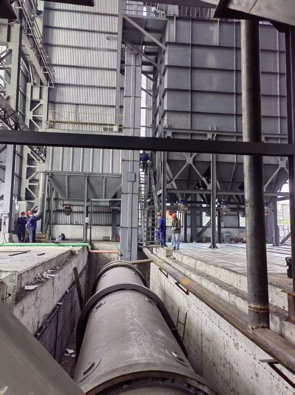 四川開炭新材料有限公司冷渣機(jī)現(xiàn)場